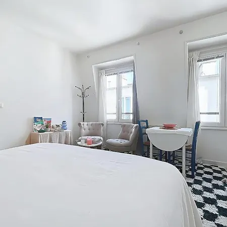Cozy In The Heart Of Oberkampf Lejlighed